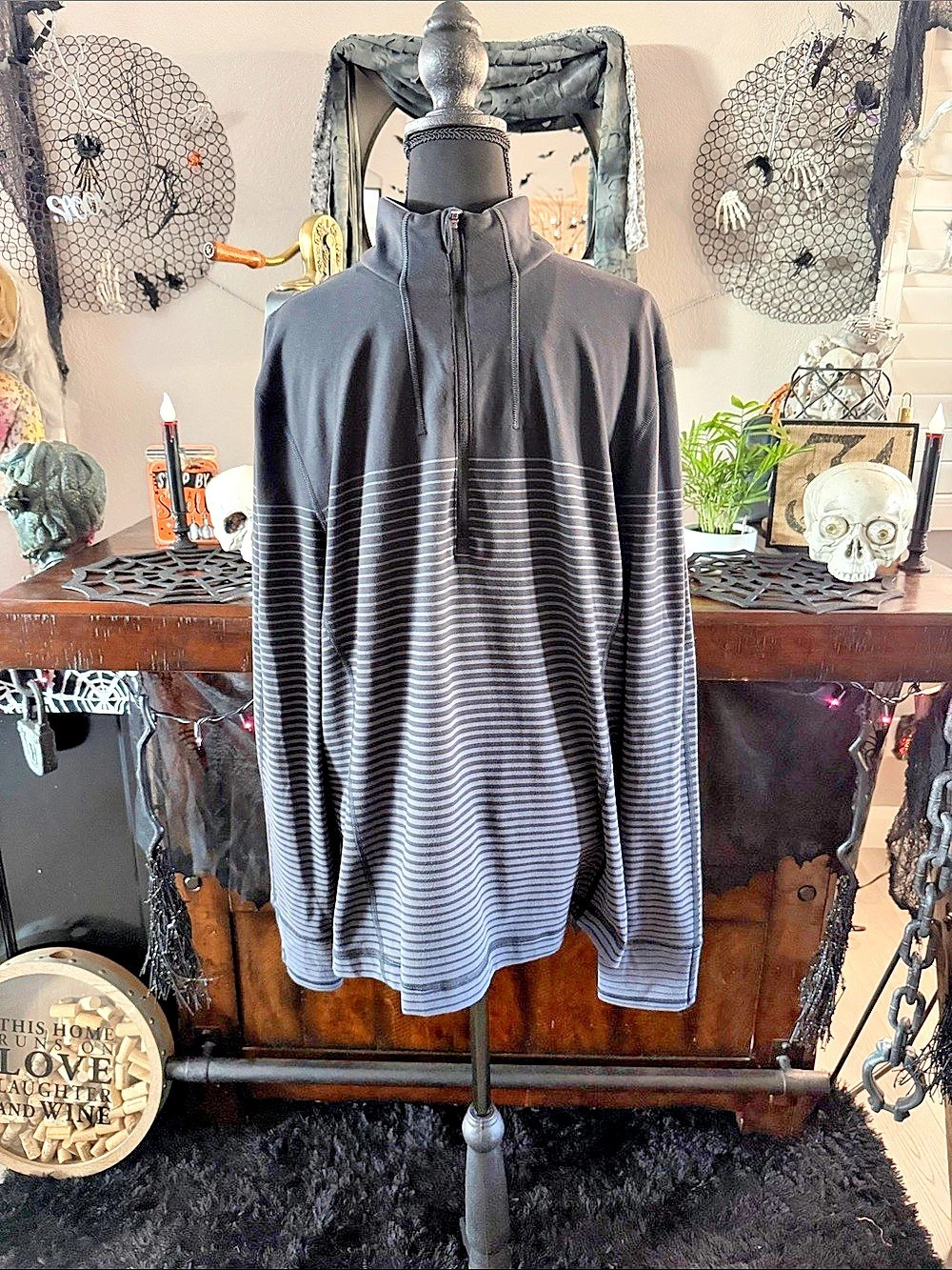 lululemon Striped Pullover Sweat Session 1/2 Zip Pullover in Ombré Black Coal
